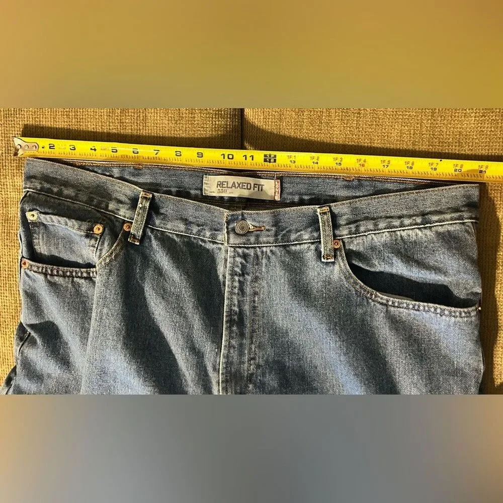 Men's Levi's 550 Relaxed Fit Straight Jeans Light Blue 42x34 Casual Work Cowboy